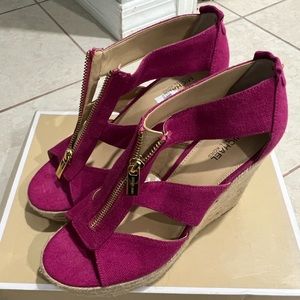 Michael Kors Pink wedges size: 7.5